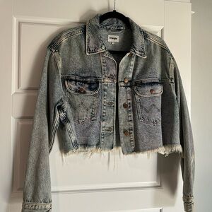 Wrangler Retro Rainbow Wash Cropped Denim Jacket
